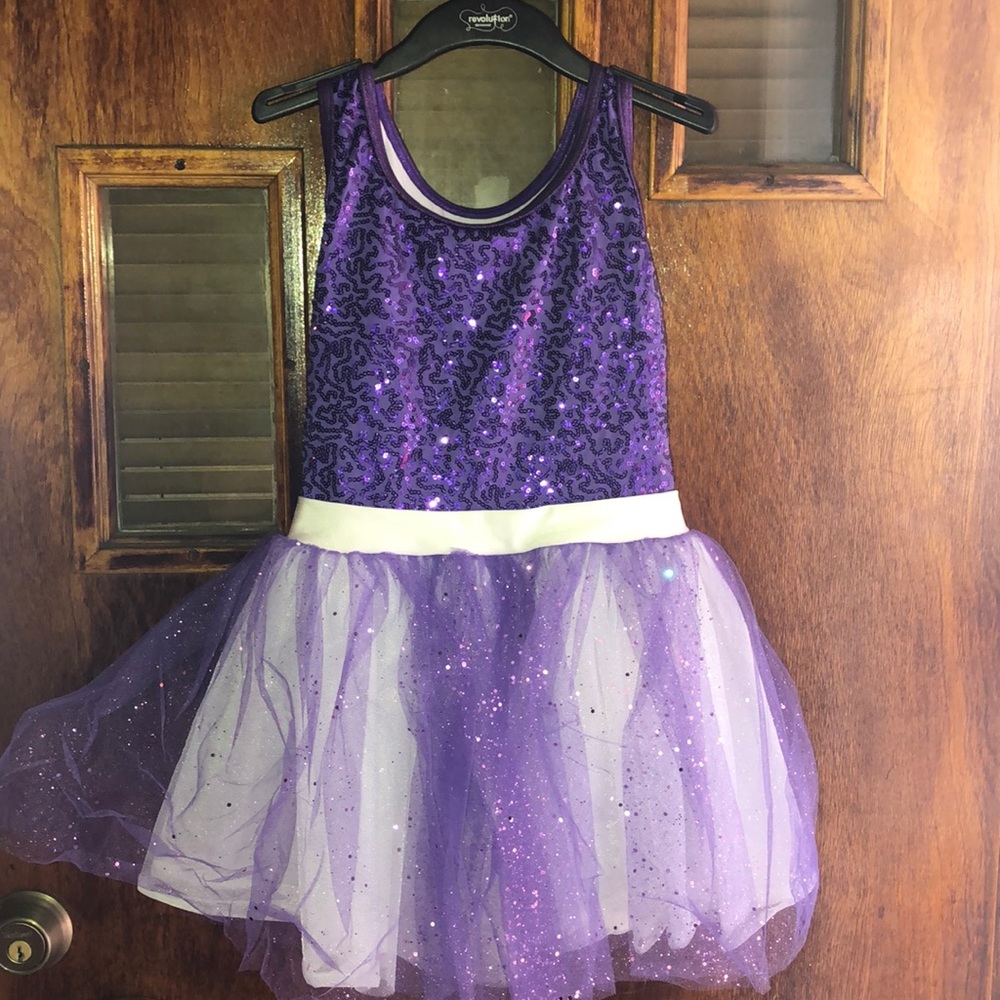 Little girl dance costume
